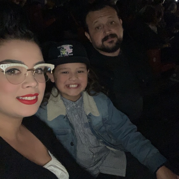 Meet your posher - Picture 12 of 14